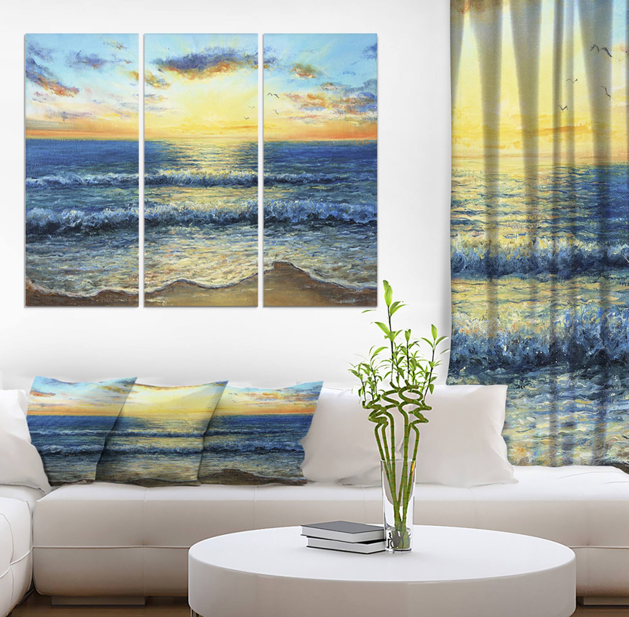 Designart - Ocean and waves at Sunrise